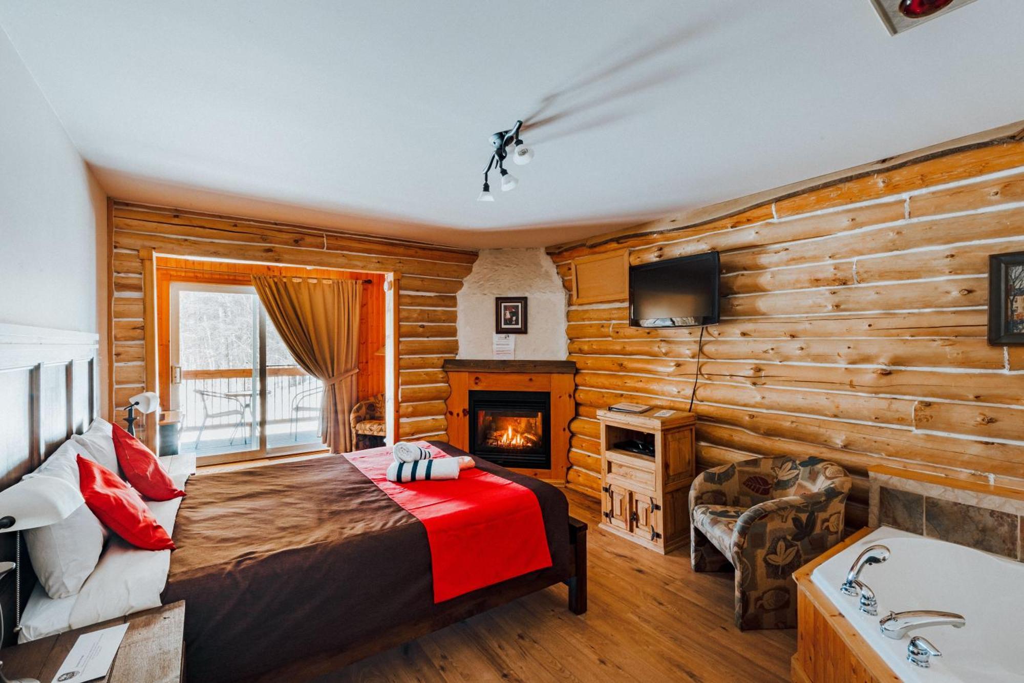 Auberge Du Vieux Moulin Sainte-Emelie Ngoại thất bức ảnh